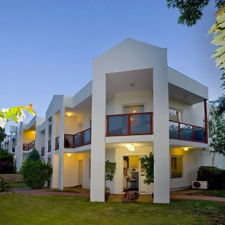 Hawthorn Gardens Serviced Apartments-3